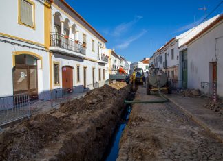 Câmara Municipal de Moura repara sistema de saneamento
