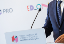 Iniciativa Educação assina protocolo para formalizar atuação em Moura