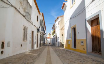 Obra na Rua do Poço e Rua dos Ourives já se encontra concluída