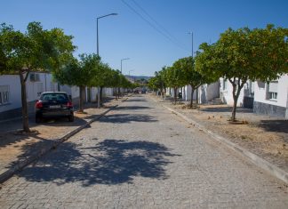 Está concluída a reabilitação da Rua do Bairro 25 de Abril, em Moura