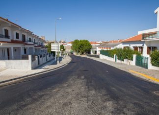 Rua dos Lameirões e Espaços Exteriores do Loteamento do Rio da Roda requalificados