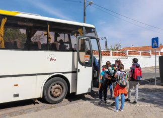 Câmara de Moura isenta pagamento do passe escolar para o ano letivo 2021/2022