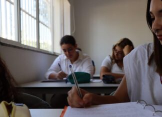 Abertas candidaturas para bolsas de estudo